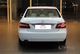 Mercedes Benz  - E200  / 2.0 L Turbo